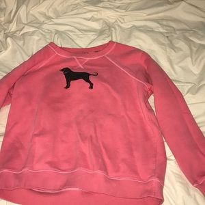 Black dog sweatshirt